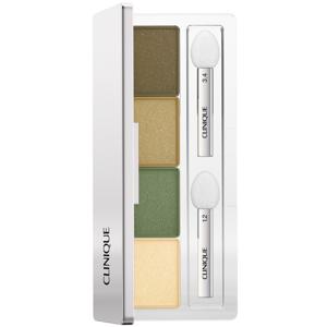 All About Shadow Quad Eyeshadow Palette On Safari produkt bild