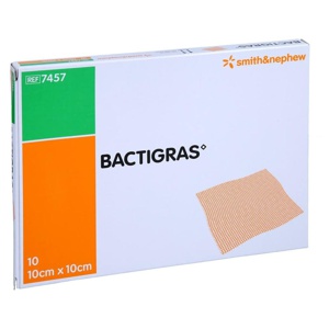 BACTIGRAS antiseptische Paraffingaze 10x10 cm Produktbild