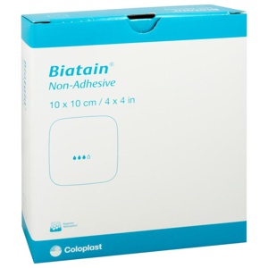 BIATAIN Schaumverband 10x10 cm nicht haftend Produktbild