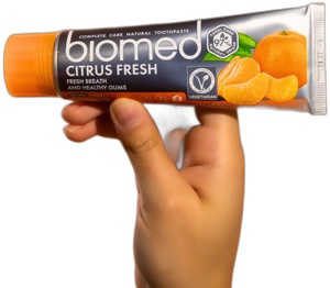 biomed® - Citrus Fresh Tandpasta produktbillede