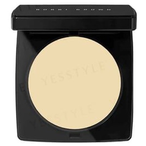 Bobbi Brown - Sheer Finish Pressed Powder Pale Yellow Produktbild