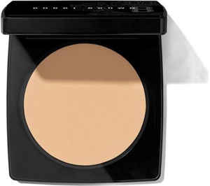 Bobbi Brown Sheer Finish Pressed Powder Soft Sand produktbilde