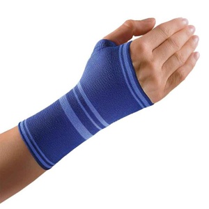 Bort Handgelenkstütze m.eingef.Daumenaussp.L blau Produktbild