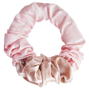 Brushworks Heatless Curling Scrunchie produktbillede