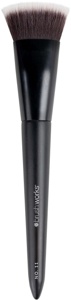 Brushworks No. 11 Flat Top Contour Brush produktbilde
