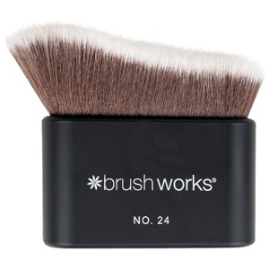 Brushworks No. 24 Blending Face & Body Brush produkt bild