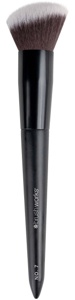 Brushworks No. 7 Angled Blush Brush produktbilde