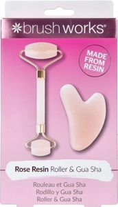 Brushworks Resin Rose Quartz Roller & Gua Sha produktbilde
