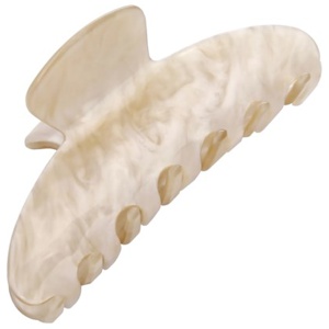 By Lyko Hair Claw Pearly Beige Acrylic produkt bild