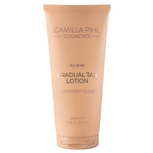 Camilla Pihl Cosmetics Glow Gradual Tan Lotion 200 ml produktbilde