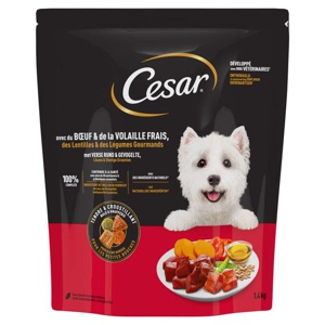 Cesar Adult mit Rind, Geflügel und Gemüse Produktbild