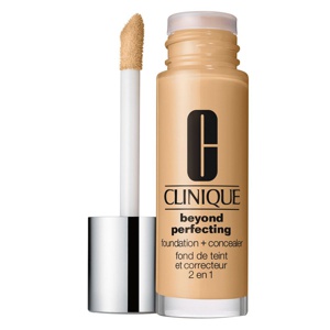 Clinique Beyond Perfecting Foundation + Concealer WN 24 Cork produktbilde