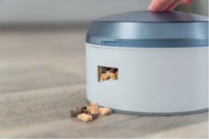 Dog Activity Buzzer Nivå 1 Aktiveringsleksak - Blå/vit produkt bild
