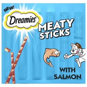 Dreamies Adult Cat Meaty Sticks with Scrumptious Salmon product image