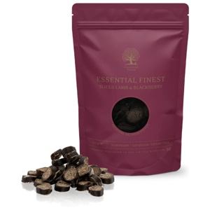 Essential Foods Finest Sliced Hundgodis Lamm & Björnbär 110 g produkt bild