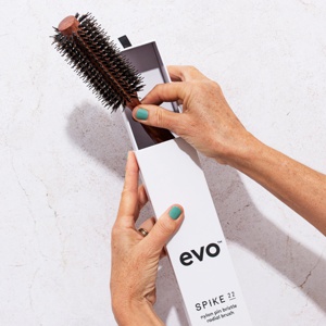 Evo Spike Nylon Pin Bristle Radial Brush 22mm produktbillede