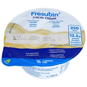 FRESUBIN 2 kcal Creme Vanille im Becher Produktbild