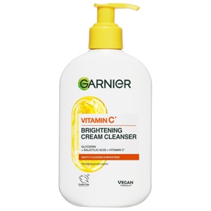 Garnier Vitamin C* Glow Boost Cream Cleanser For Dull Skin 250 ml produktbilde