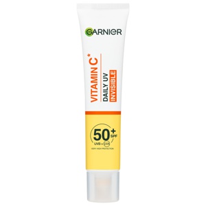 Garnier Vitamin C* Glow-Boosting Daily UV Fluid SPF50+ 40ml produktbilde