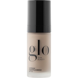 Glo Skin Beauty Luminous Liquid Foundation SPF18 produktbillede