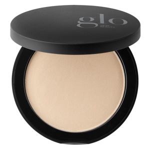 Glo Skin Beauty Pressed Base Golden Light produktbilde