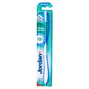 Jordan Clean Between Zahnbürste medium Produktbild