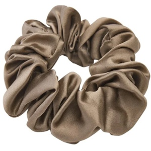 Lenoites Mulberry Silk Scrunchie produktbillede