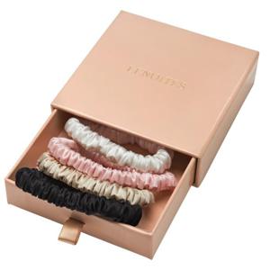 Lenoites Mulberry Silk Skinny Scrunchies White Pink Beige Bla produkt bild