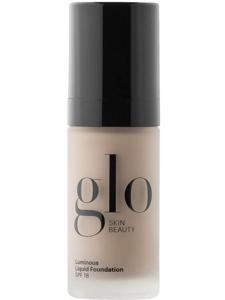 Glo Skin Beauty Luminous Liquid Foundation SPF18 produkt bild