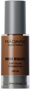 Mádara Equal Foundation SPF20 #90 Chestnut produktbilde