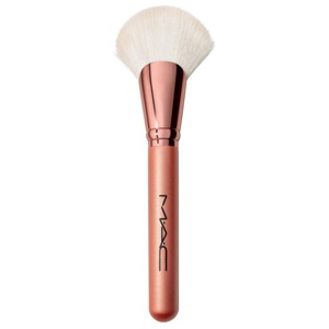 MAC 143S Bronzer Fan Brush produkt bild
