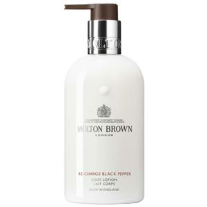 Molton Brown Re-charge Black Pepper Body Lotion (300 ml) produkt bild