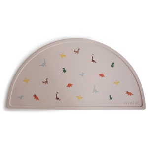 Mushie Silikonunderlägg Bordstablett för barn, Halkfri design, Material: Livsmedelsklassad silikon, Lätt att rengöra & fläckbeständig, BPA och ftalatfri (Dinosaurs) produkt bild