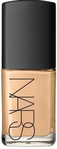 NARS Sheer Glow Foundation Santa Fe produktbilde