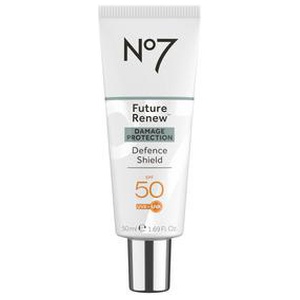 No7 Future Renew UV Defence Shield SPF50 - 50 ml. produktbillede