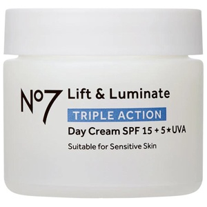 No7 Lift & Luminate Triple Action Day Cream SPF 15, 50 ml produkt bild
