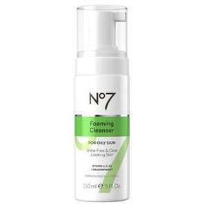 No7 Radiant Results Foaming Cleanser Oily Skin - 150 ml. produktbillede