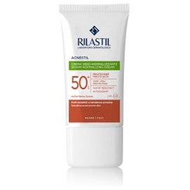 Rilastil Sun System Acnestil Fotoprotector Solar Anti-Imperfecciones SPF50+ 40ml Produktbild