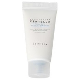 SKIN1004 - Madagascar Centella Hyalu-Cica Water-Fit Sun Serum Mini - Mini Sonnenserum Produktbild