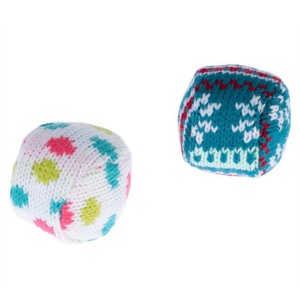 TIAKI Winterliches Strickkugel-Set für Katzen Produktbild