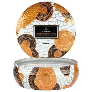 Voluspa Spiced Pumpkin Latte 3-Wick Decorative Tin Candle 340 g produkt bild